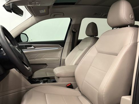 Used 2023 Volkswagen Atlas SEL AWD/4WD image 20