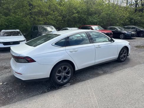 Used 2023 Honda Accord EX image 22