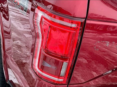 Used 2015 Ford F150 Lariat w/ Equipment Group 502A Luxury image 25