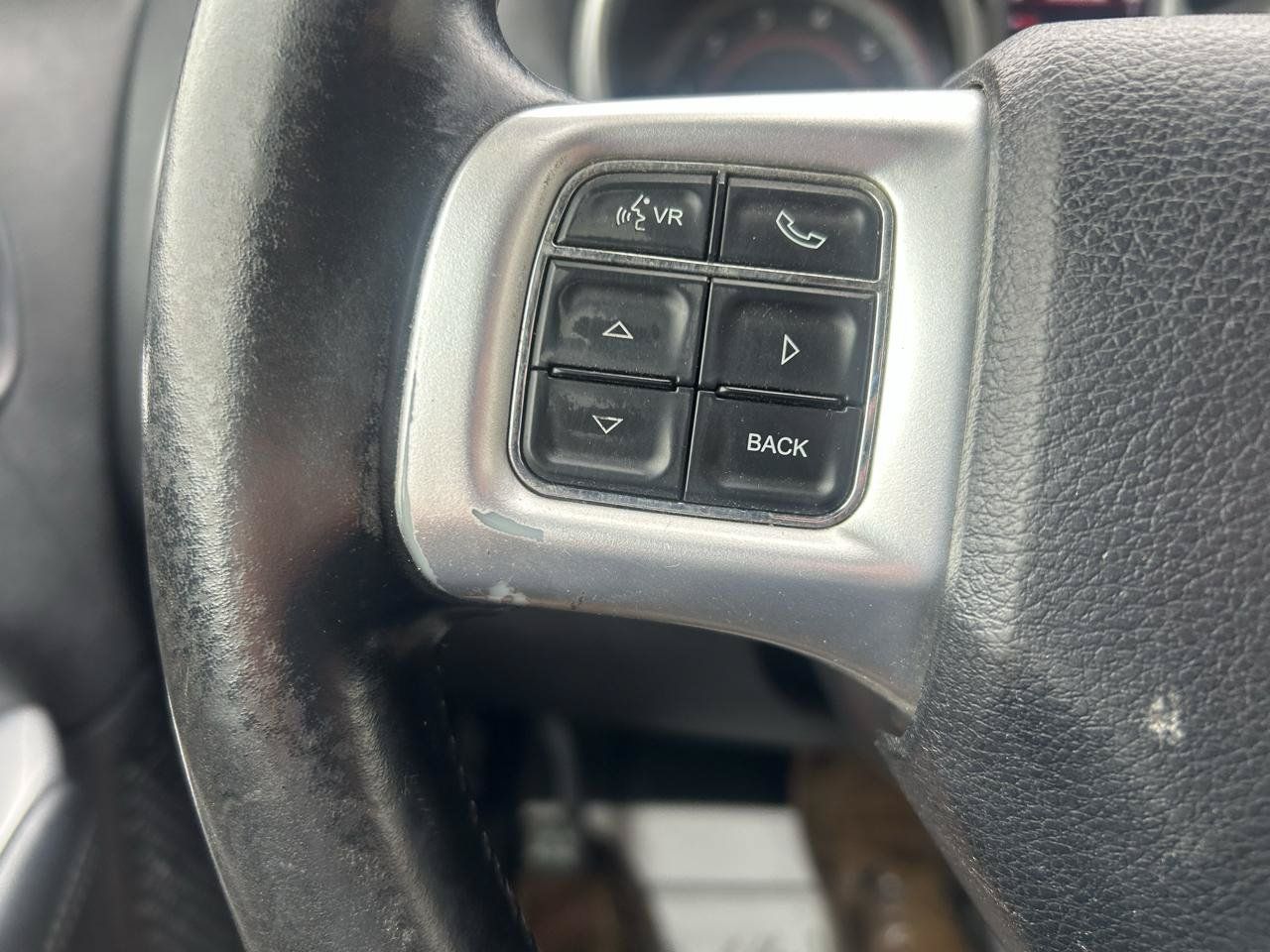 Used 2012 Dodge Journey SXT w/ Convenience Group I FWD image 18