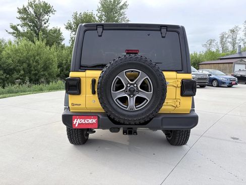 Used 2018 Jeep Wrangler Unlimited Sport S AWD/4WD image 5