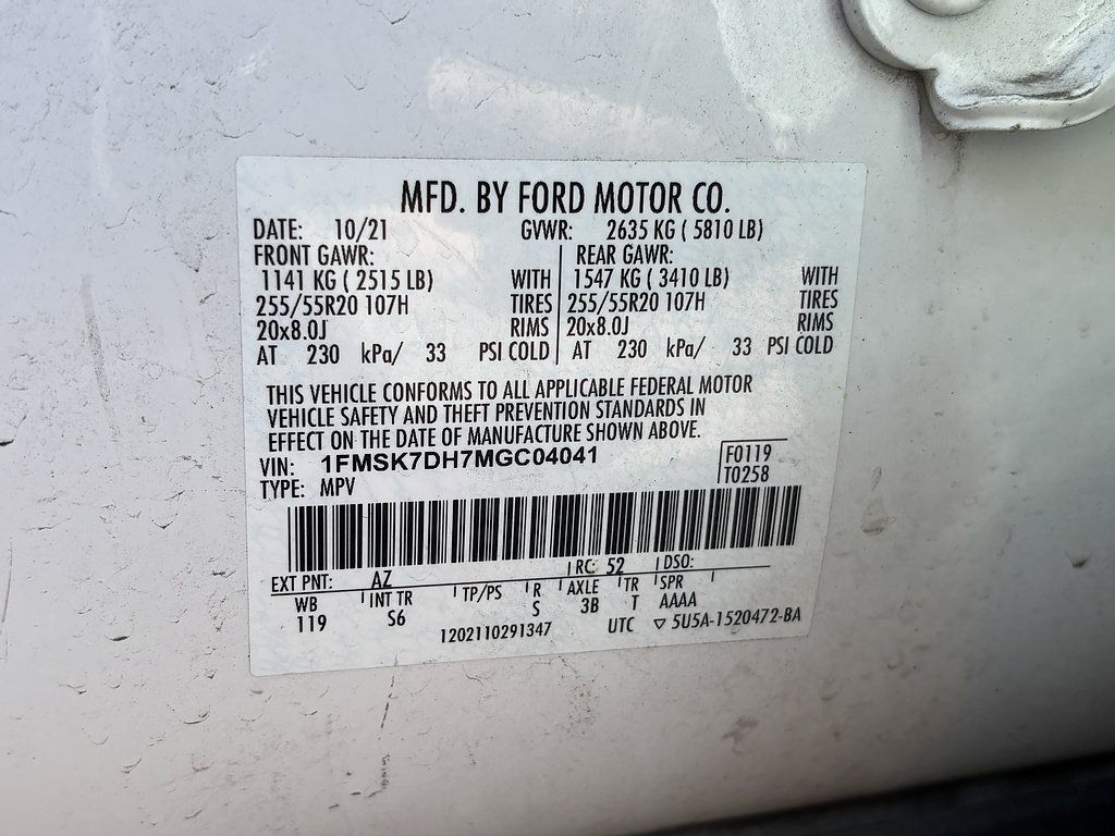 Used 2021 Ford Explorer XLT w/ Equipment Group 202A RWD image 16
