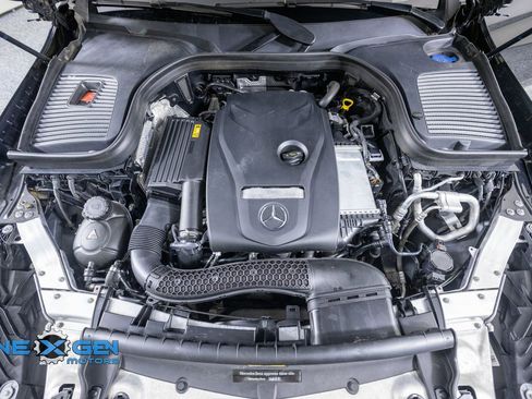 Used 2019 Mercedes-Benz GLC 300 4MATIC image 49
