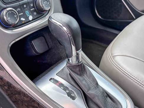 Used 2015 Buick Verano Convenience FWD image 18