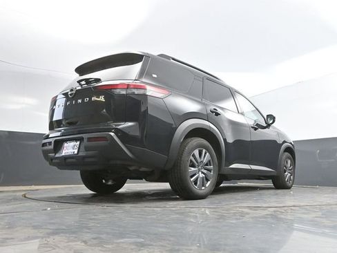 Used 2025 Nissan Pathfinder SV FWD image 48