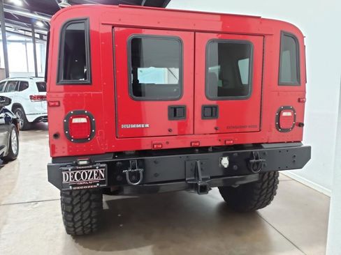 Used 2004 HUMMER H1 4-Door Wagon AWD/4WD image 10