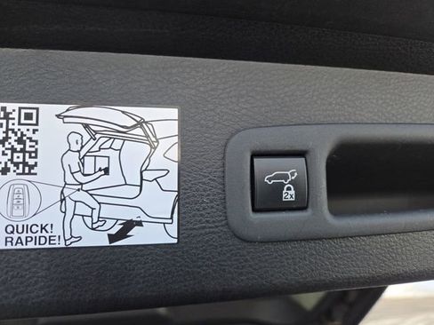 Used 2024 Toyota Sienna XLE image 15