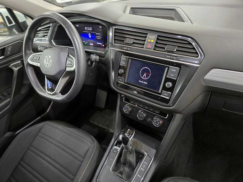 Used 2024 Volkswagen Tiguan S FWD image 10