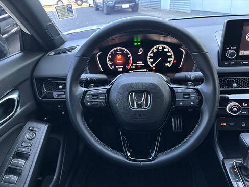 Used 2025 Honda Civic Sport image 14