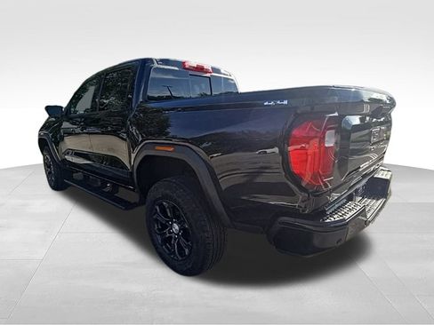Used 2023 GMC Canyon Elevation w/ Convenience Package AWD/4WD image 3