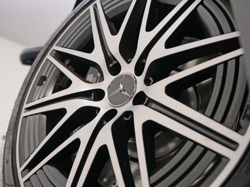 Used 2024 Mercedes-Benz C 63 AMG S w/ Pinnacle Trim Package image 71