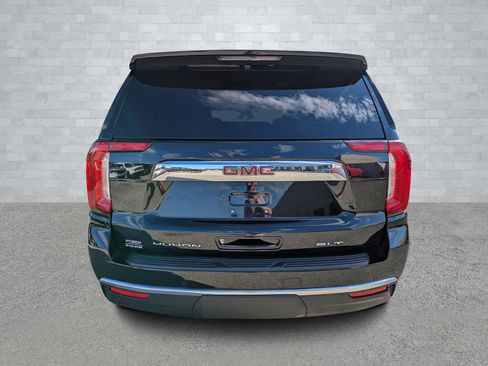 Used 2023 GMC Yukon SLT image 6