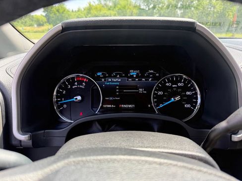 Used 2018 Ford F350 Lariat w/ Lariat Value Package AWD/4WD image 26