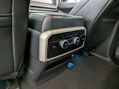 Certified 2024 Ford Expedition Max XLT AWD/4WD image 19