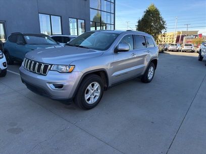 Used 2017 Jeep Grand Cherokee Laredo w/ Quick Order Package 2BE