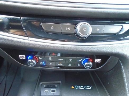 Used 2022 Buick Enclave Avenir w/ LPO, Floor Liner Package AWD/4WD image 14