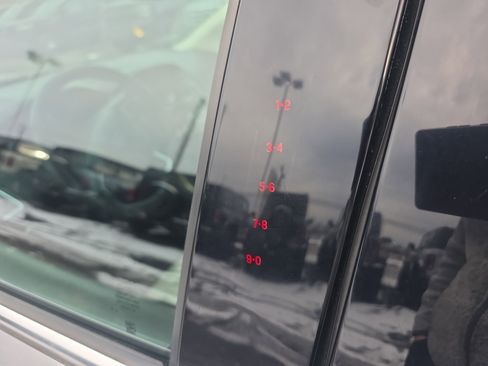 Certified 2018 Ford Focus Titanium image 23