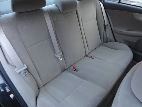 Used 2009 Toyota Corolla LE FWD image 21
