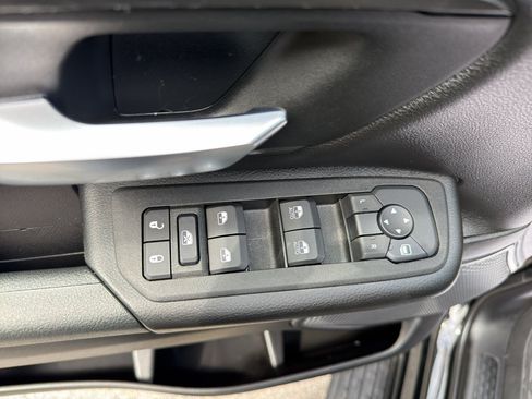 Used 2025 RAM 1500 Tradesman w/ Night Edition AWD/4WD image 11