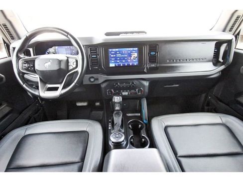Certified 2022 Ford Bronco Black Diamond AWD/4WD image 8