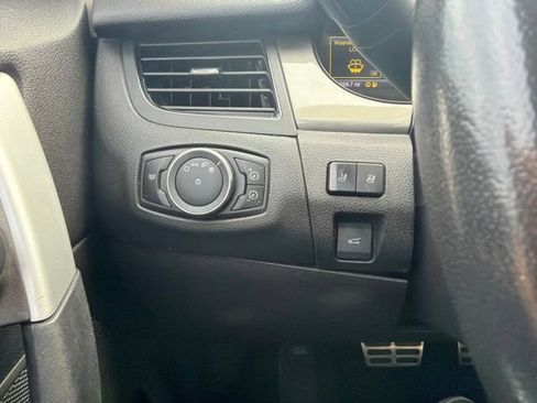 Used 2013 Ford Edge Sport w/ Driver Entry Pkg AWD/4WD image 24