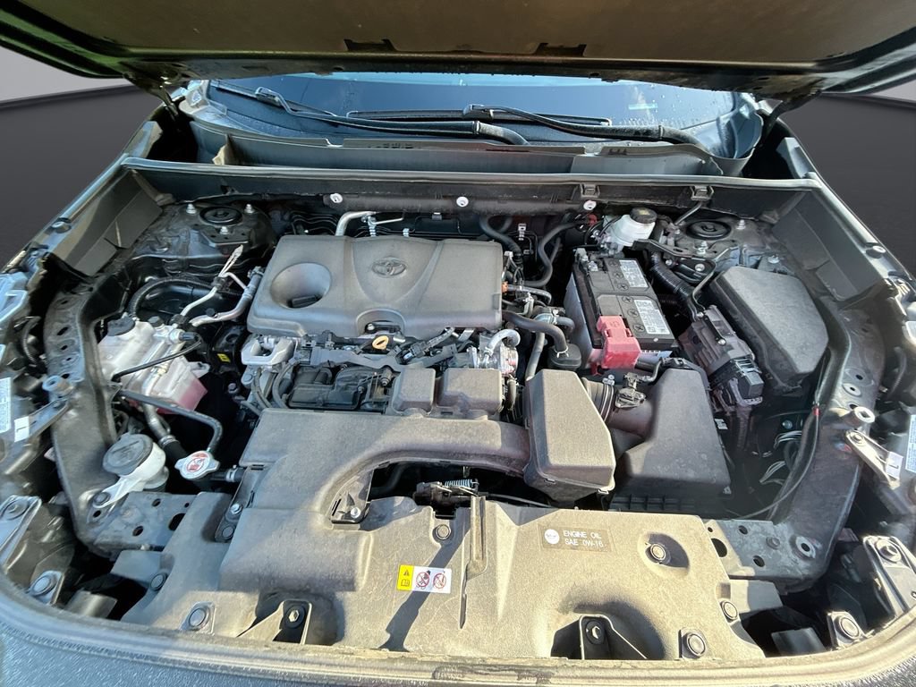 Used 2024 Toyota RAV4 XLE FWD image 33