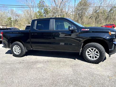 Used 2020 Chevrolet Silverado 1500 RST w/ All-Star Edition image 9