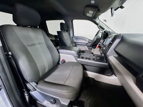Used 2017 Ford F150 XL w/ Equipment Group 101A Mid AWD/4WD image 28
