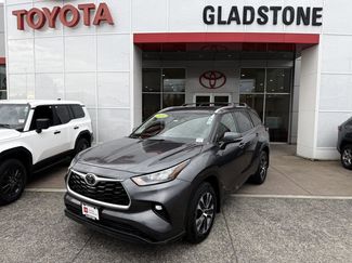 Certified 2020 Toyota Highlander XLE video 1