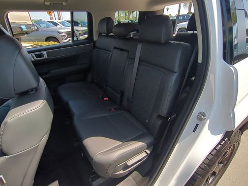 Used 2024 Hyundai Santa Fe XRT AWD/4WD image 24