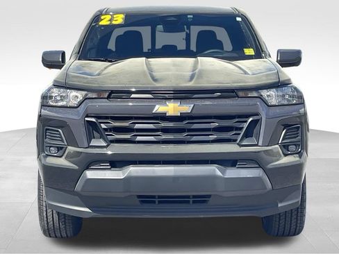 Used 2023 Chevrolet Colorado LT w/ LT Convenience Package image 9