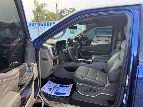 Used 2026 Ford F250 Platinum w/ Platinum Plus Package AWD/4WD image 10