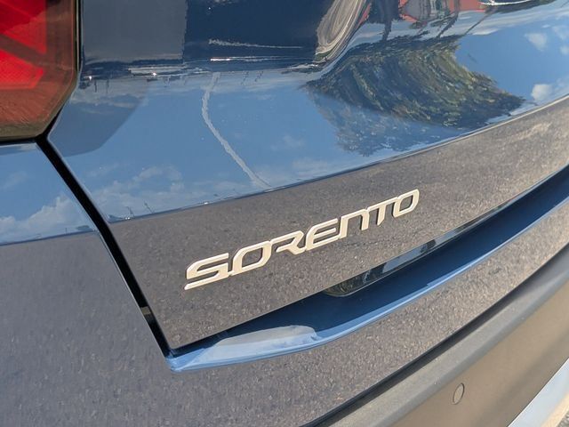 New 2026 Kia Sorento S FWD image 13