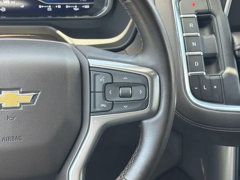 Used 2023 Chevrolet Suburban LT AWD/4WD image 9