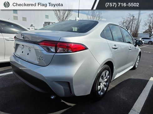 Used 2026 Toyota Corolla LE image 6