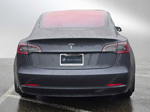 Used 2018 Tesla Model 3 Long Range image 4