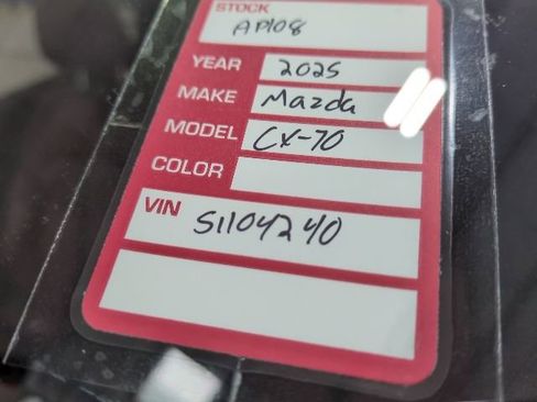 Used 2025 MAZDA CX-70 3.3 Turbo S w/ Premium Package image 28