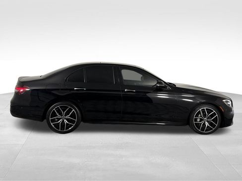Used 2022 Mercedes-Benz E 350 Sedan image 3