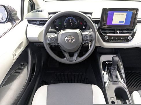 New 2026 Toyota Corolla LE FWD image 15