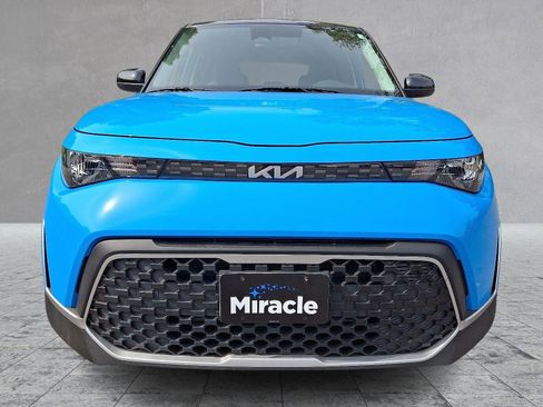 Used 2023 Kia Soul S image 2