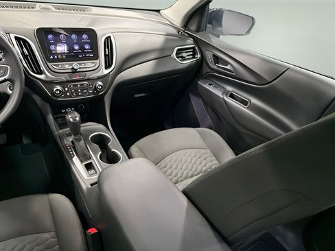 Used 2020 Chevrolet Equinox LT FWD image 27