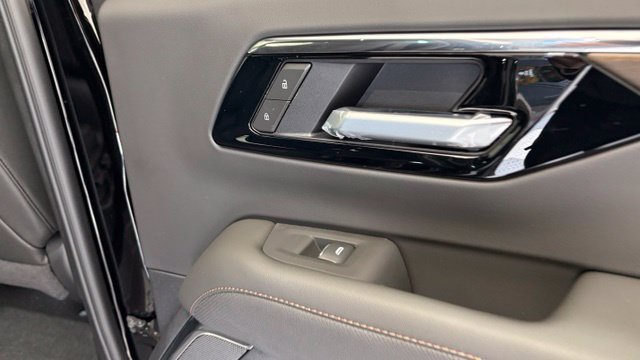 New 2026 Chevrolet Tahoe High Country AWD/4WD image 33