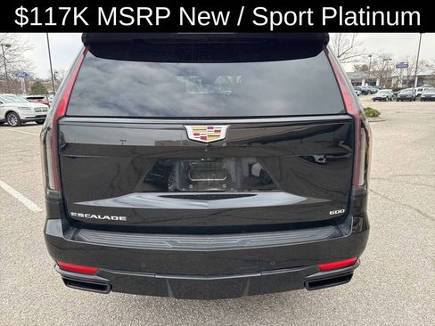 Used 2022 Cadillac Escalade ESV Sport Platinum w/ Heavy-Duty Trailer Package image 13