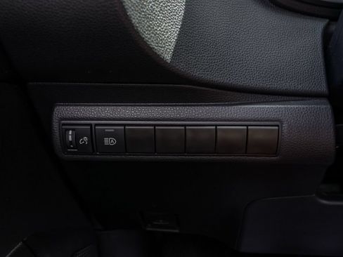 Used 2024 Toyota Corolla LE FWD image 34