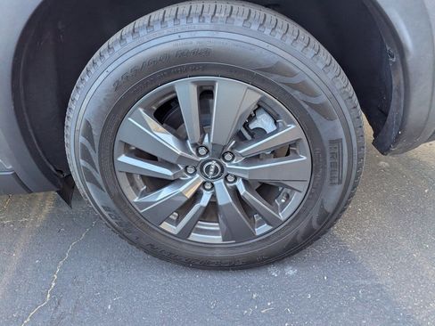 Used 2022 Nissan Pathfinder S image 7