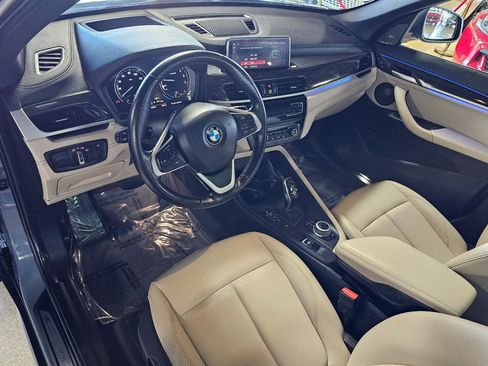 Used 2021 BMW X1 xDrive28i w/ Premium Package image 27
