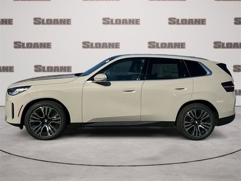 New 2026 BMW X3 xDrive30 w/ Premium Package image 2