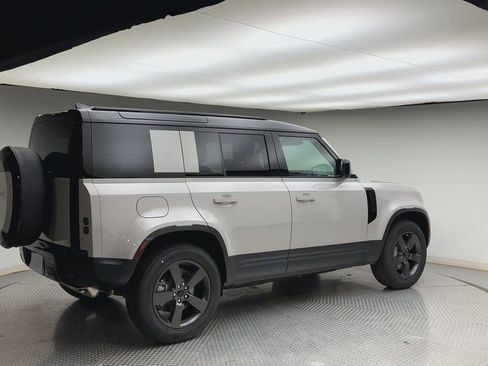 New 2026 Land Rover Defender 110 S AWD/4WD image 2