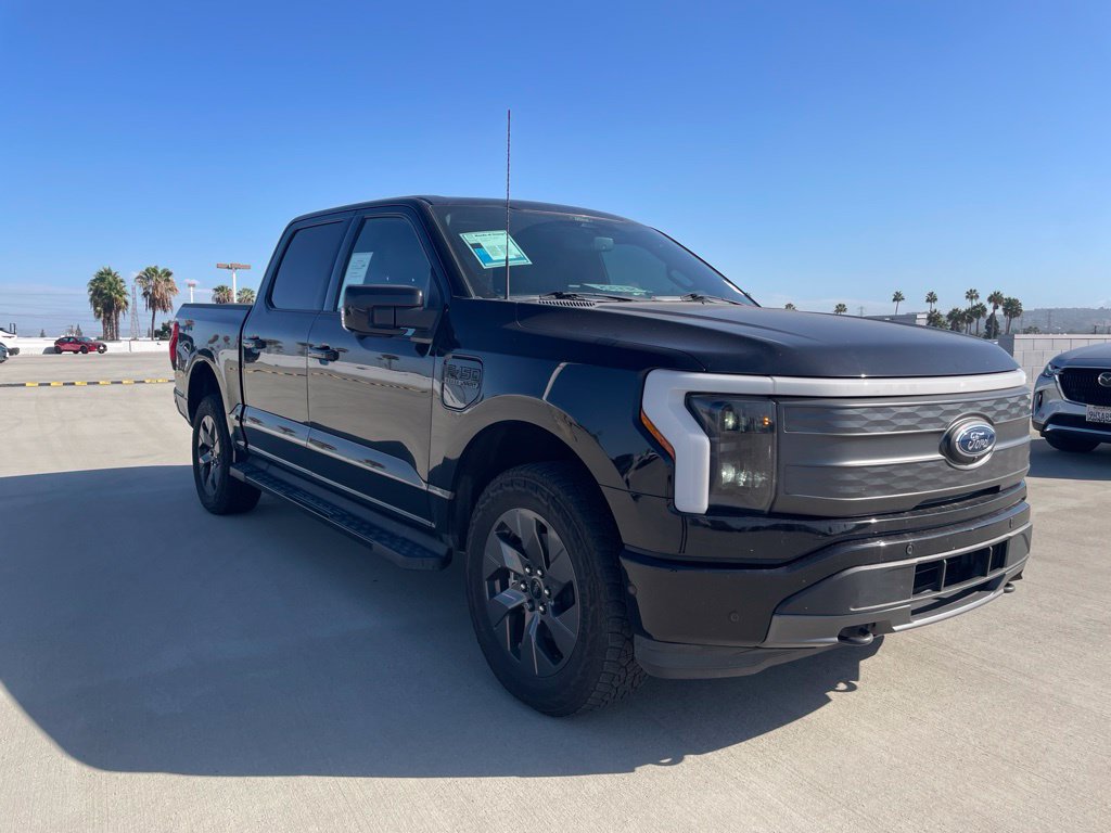 Used 2022 Ford F150 Lightning Lariat w/ Equipment Group 511A High AWD/4WD image 1
