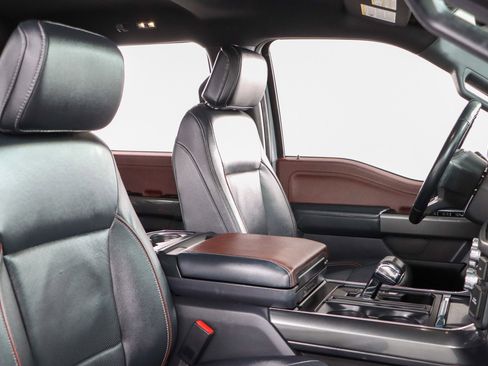 Used 2022 Ford F150 Lariat w/ Equipment Group 502A High image 29